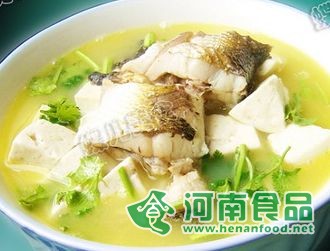 補鈣王牌搭配：魚和豆腐最補鈣