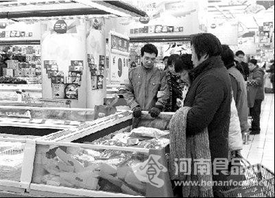 超市中餃子促銷火熱