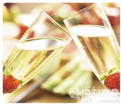 草莓與香檳
