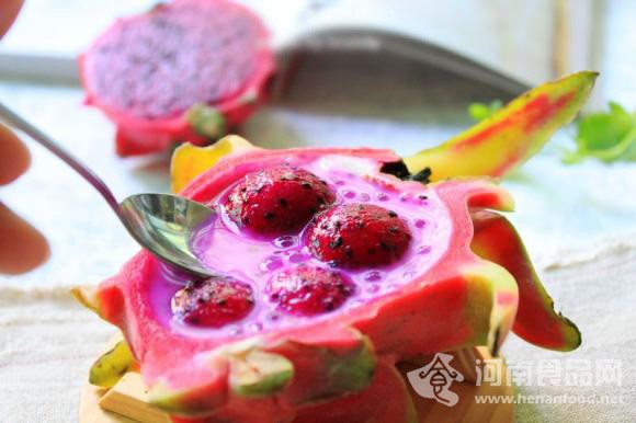 降溫美食：水果牛奶西米露（圖）