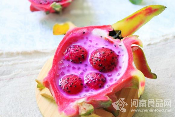 降溫美食：水果牛奶西米露（圖）