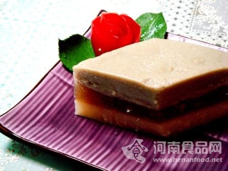 降溫美食：綠豆桂圓蓮子糕（圖）