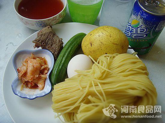 降溫美食：朝鮮冷面（圖）