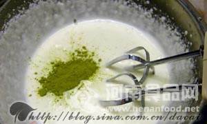 茶膳美食:綠茶慕斯蛋糕(圖)