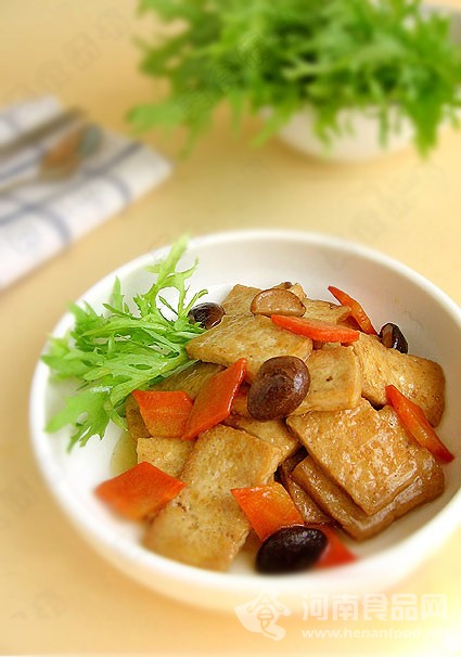 茶膳美食:綠茶豆腐(圖)