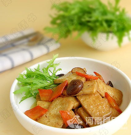 茶膳美食:綠茶豆腐(圖)
