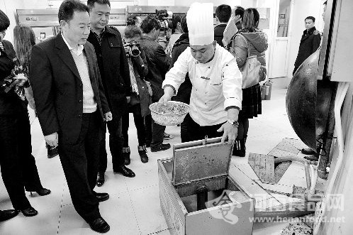 鄭州500家飯店要裝油水分離器