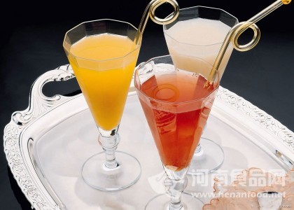 常喝飲料的人更容易患抑郁癥