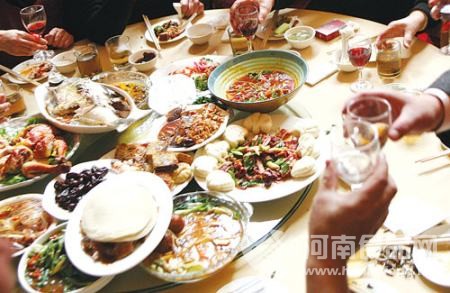 女性暴食解壓