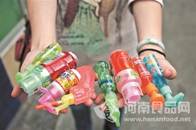 五毛錢喝七彩噴霧飲料受歡迎 小學生喝了久咳不止？