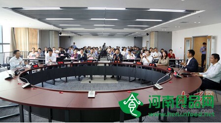 “食安鄭州”網絡發布互動平臺上線 開啟線上線下雙渠道食品安全抽檢