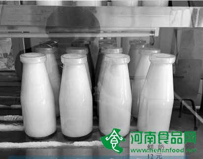 鄭州街頭“鮮奶吧”執照多以冷飲名義辦理 奶源成謎