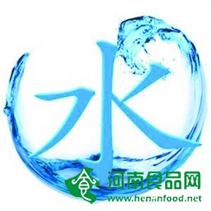 飲用水舊包裝年底大限：純凈水風起礦泉水降溫