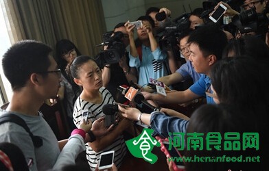 娃哈哈“網絡謠言”侵權案開庭 被告人于秋紅當庭道歉